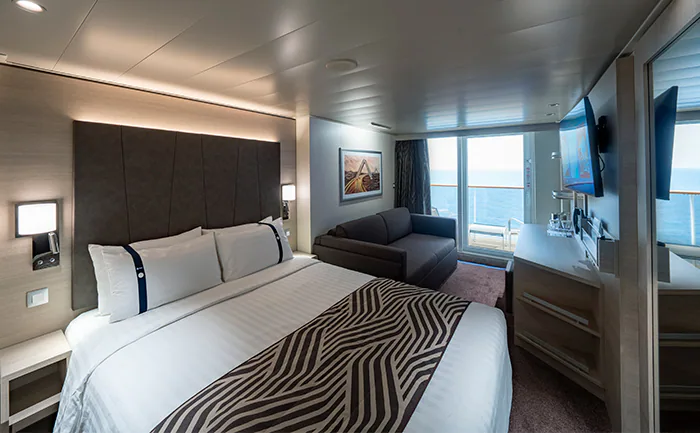 DELUXE BALCONY